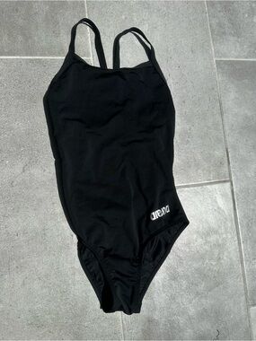 Arena Women's Black One-Piece Swimsuit